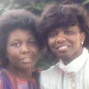 Meet your Posher, Roxanne